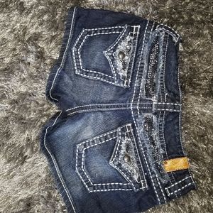 Maurices size 3/4 shorts